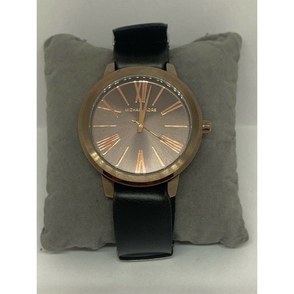 Michael Kors MK2640 Women\'s Leather Analog Dial Qu main image 11